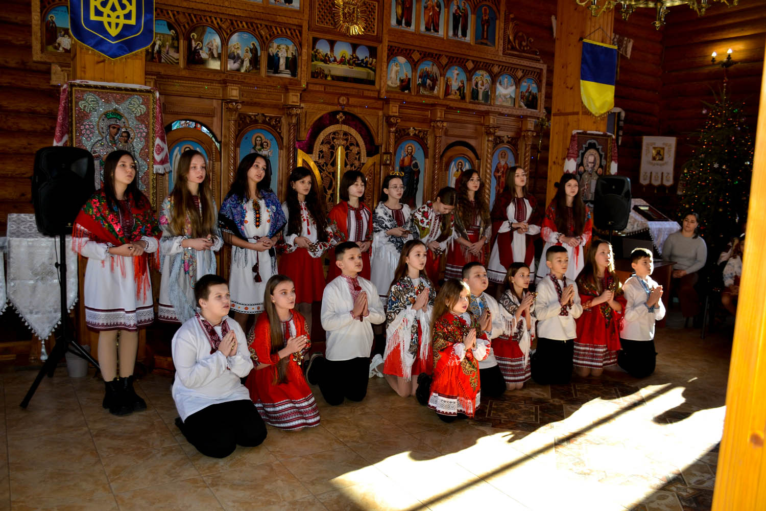 Підведено підсумки IV Закарпатського обласного фестивалю щедрівок та колядок «Різдвяна надія – 2025»