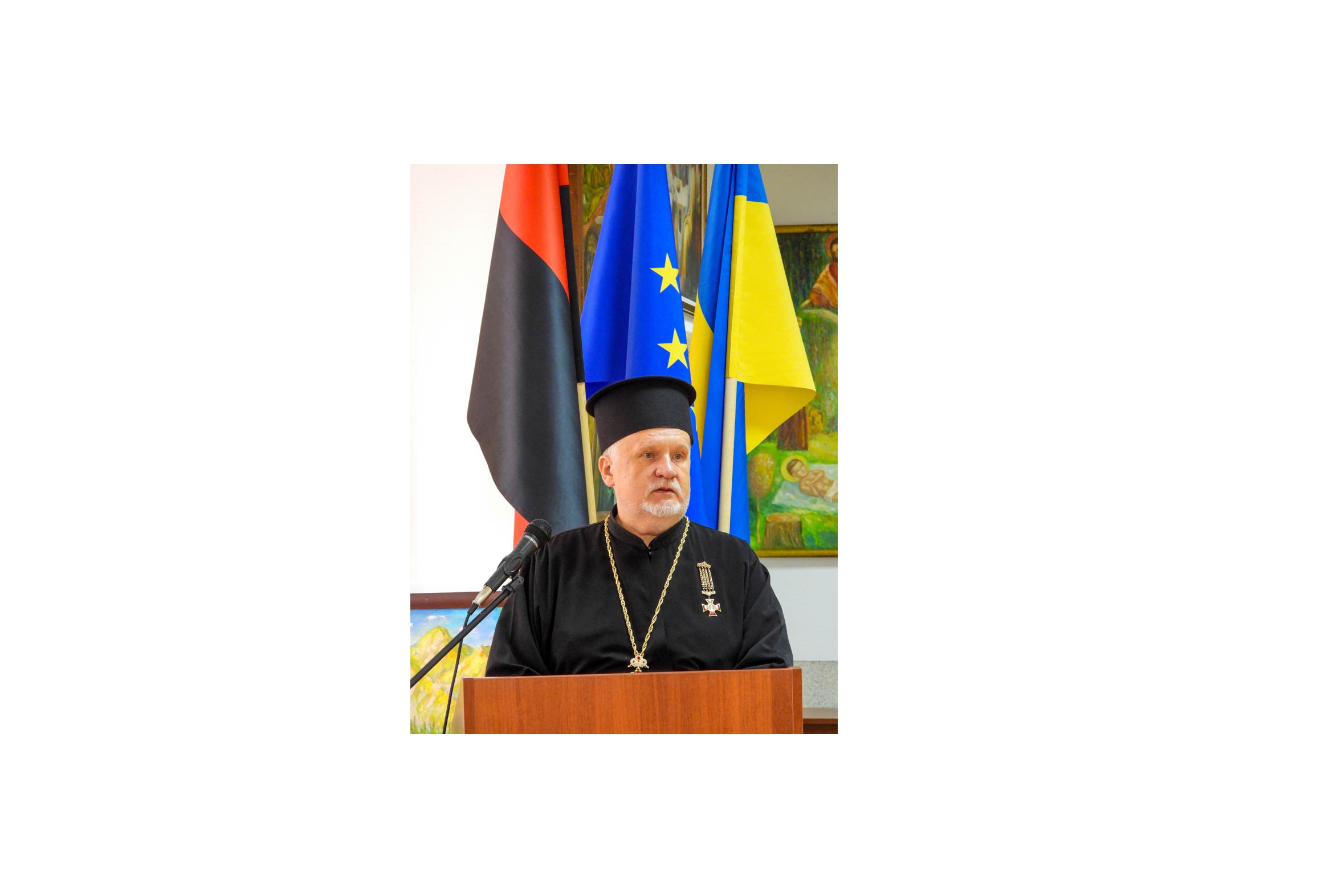 Вітальне слово і благословення єпископа Віктора Бедь з нагоди Дня працівників освіти та Всесвітнього дня вчителя