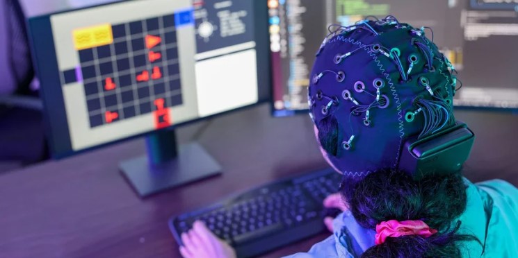 На основі інстинктів. Роботи почали читати сигнали мозку людини, щоб запобігти помилкам у реальному часі